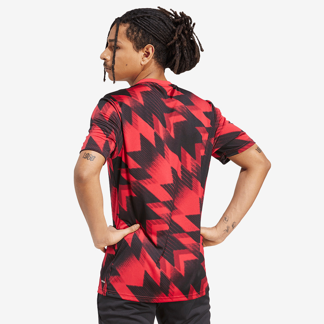 adidas Manchester United 25/26 Pre-Match Shirt