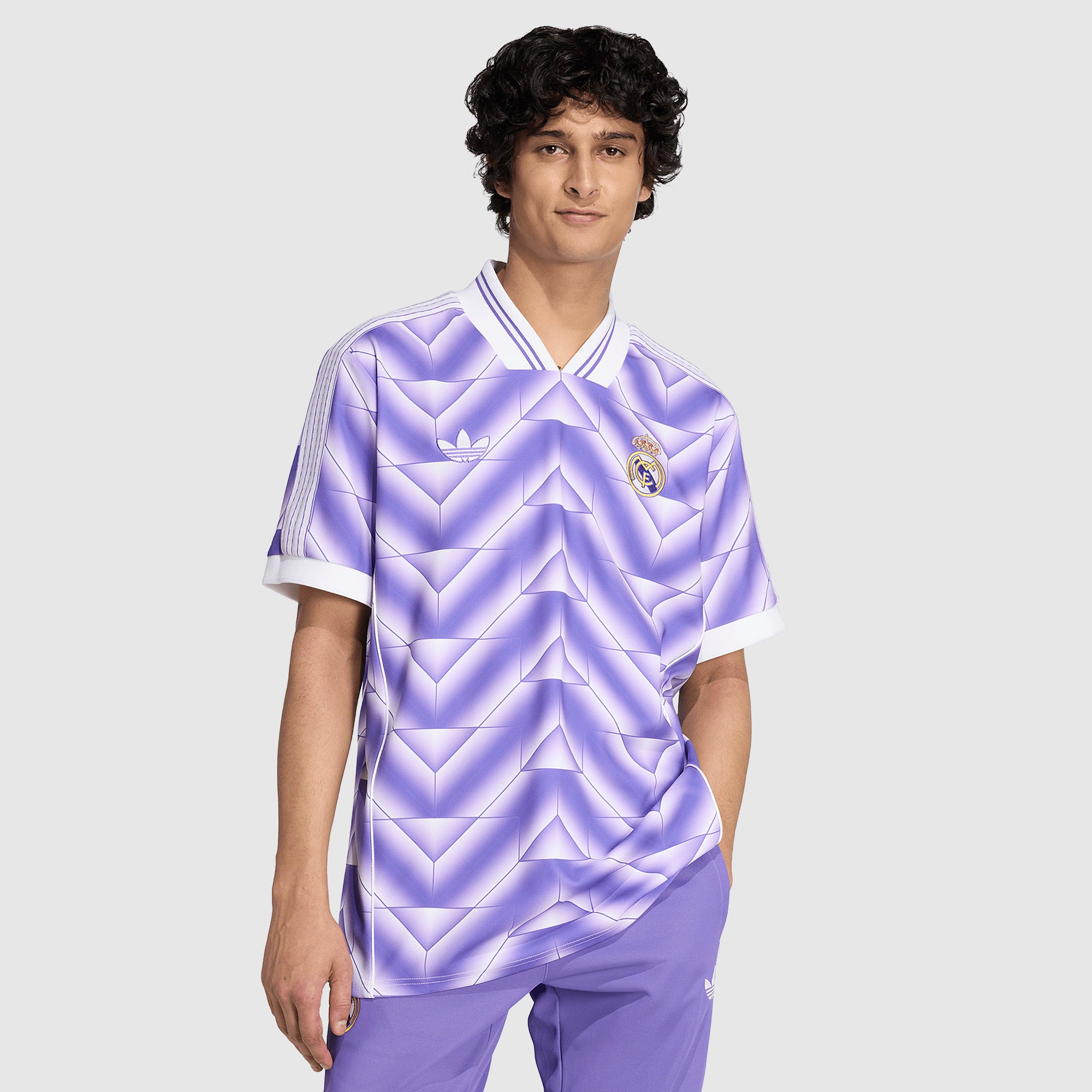adidas Real Madrid 25/26 Lifestyler Shirt - Purple Rush/White