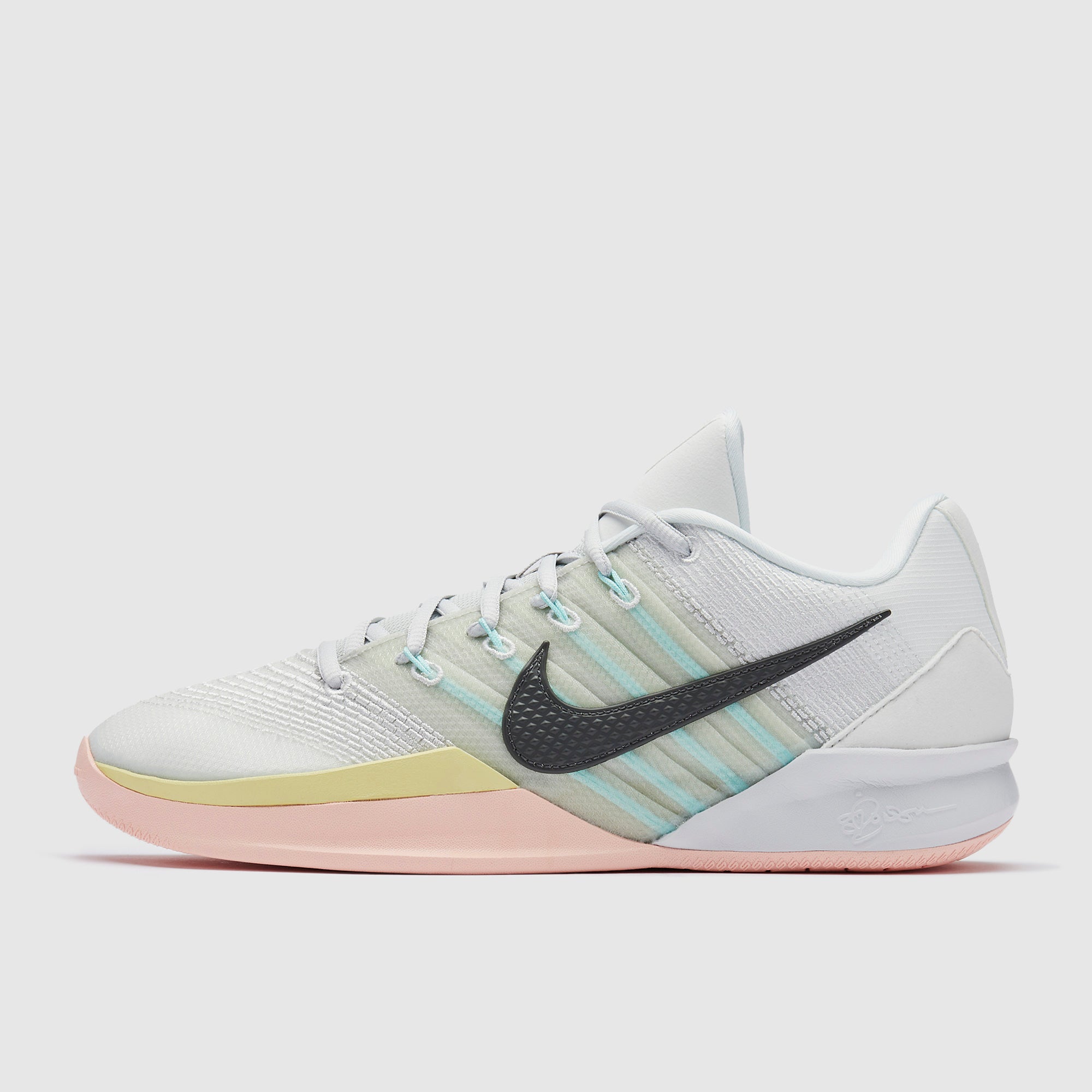 Nike Womens Sabrina 3 - Mint Foam/Black/Mint Foam/Mtlc Gold
