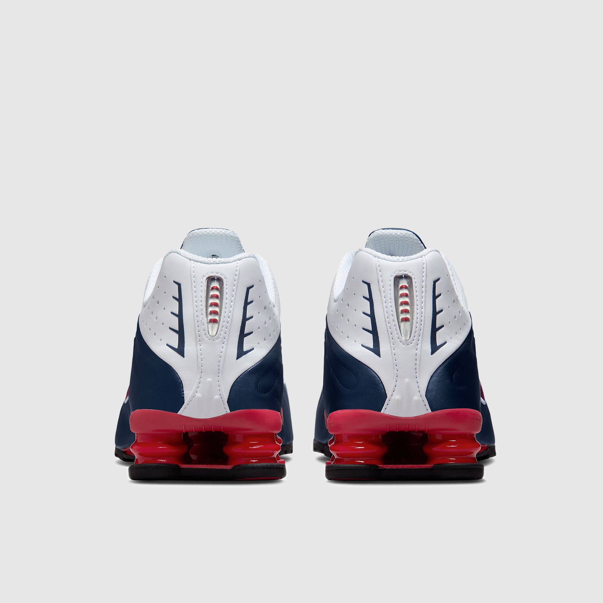 Nike Sportswear Shox R4 - Midnight Navy/Gym Red/White - Trainers