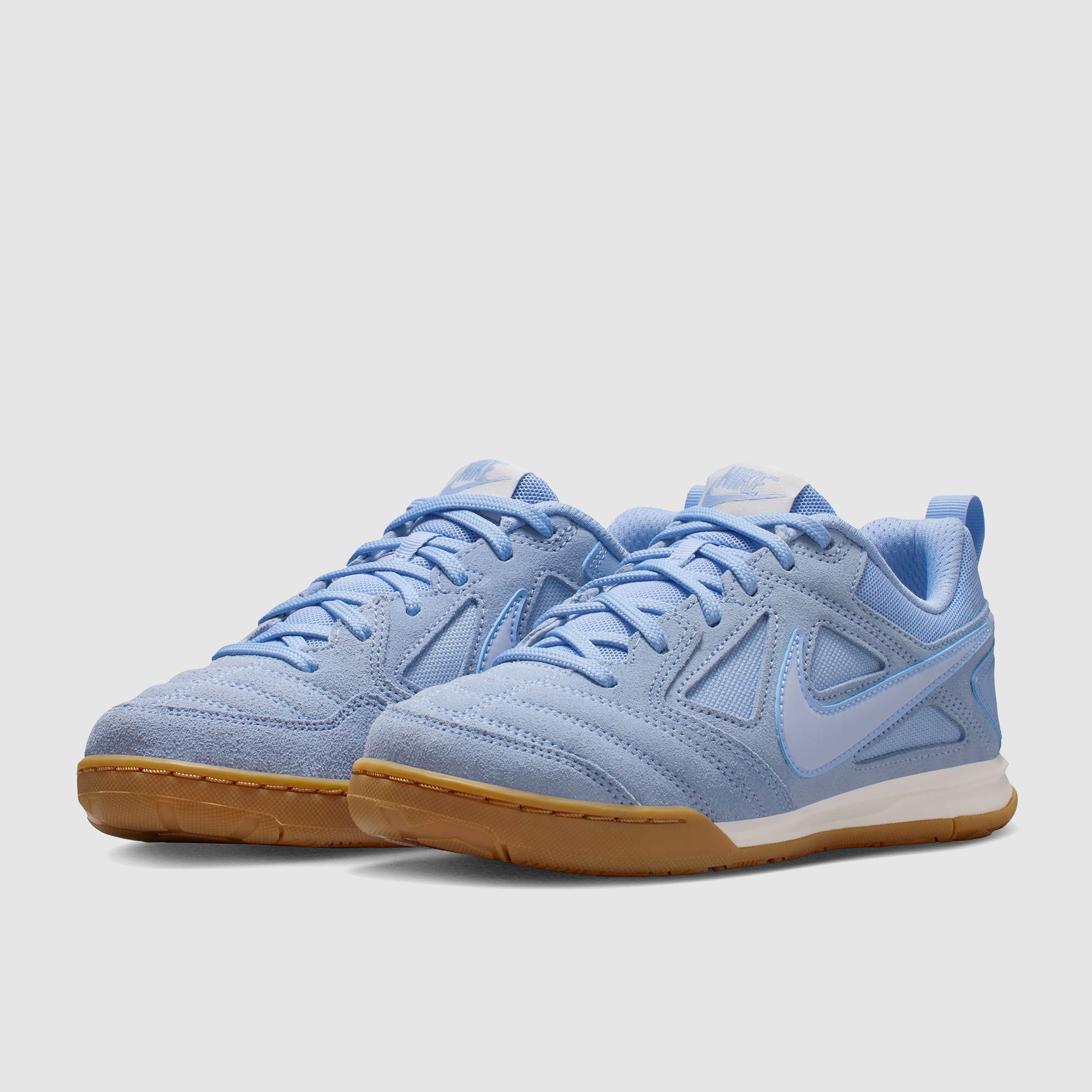 Nike Sportswear Older Kids Gato LV8 (GS) - Metallic Silver/White