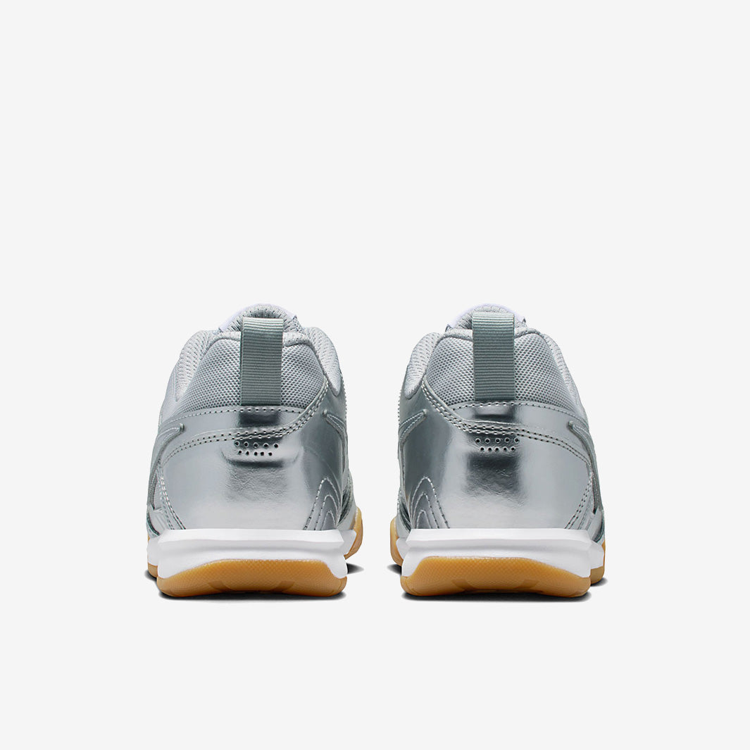 Nike Sportswear Older Kids Gato LV8 (GS) - Metallic Silver/White