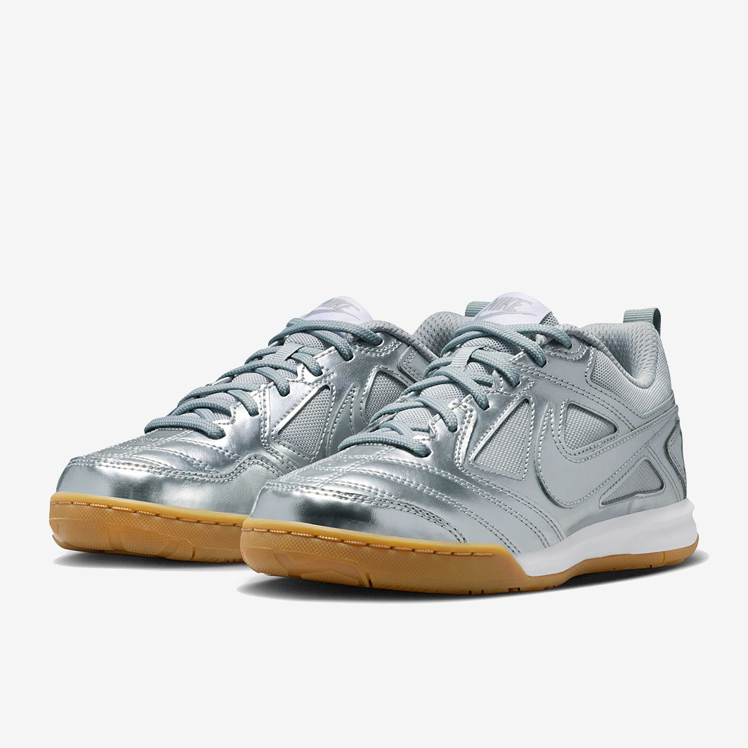 NIKE GATO メタリックシルバー Nike Sportswear Older Kids Gato LV8 (GS) - Metallic Silver/White