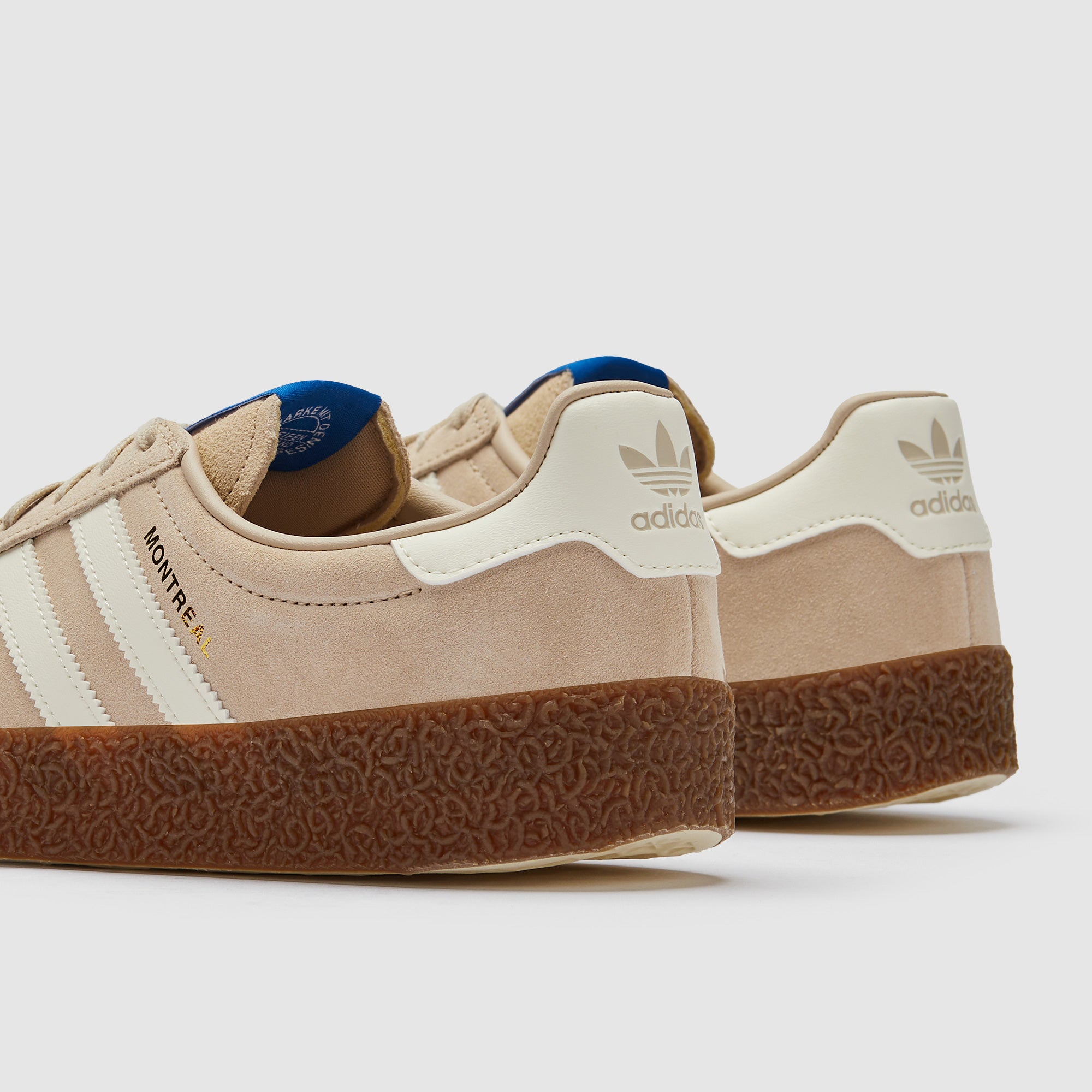 まあ3 adidas Originals Montreal RM - Magic Beige/Chalk White/Gum