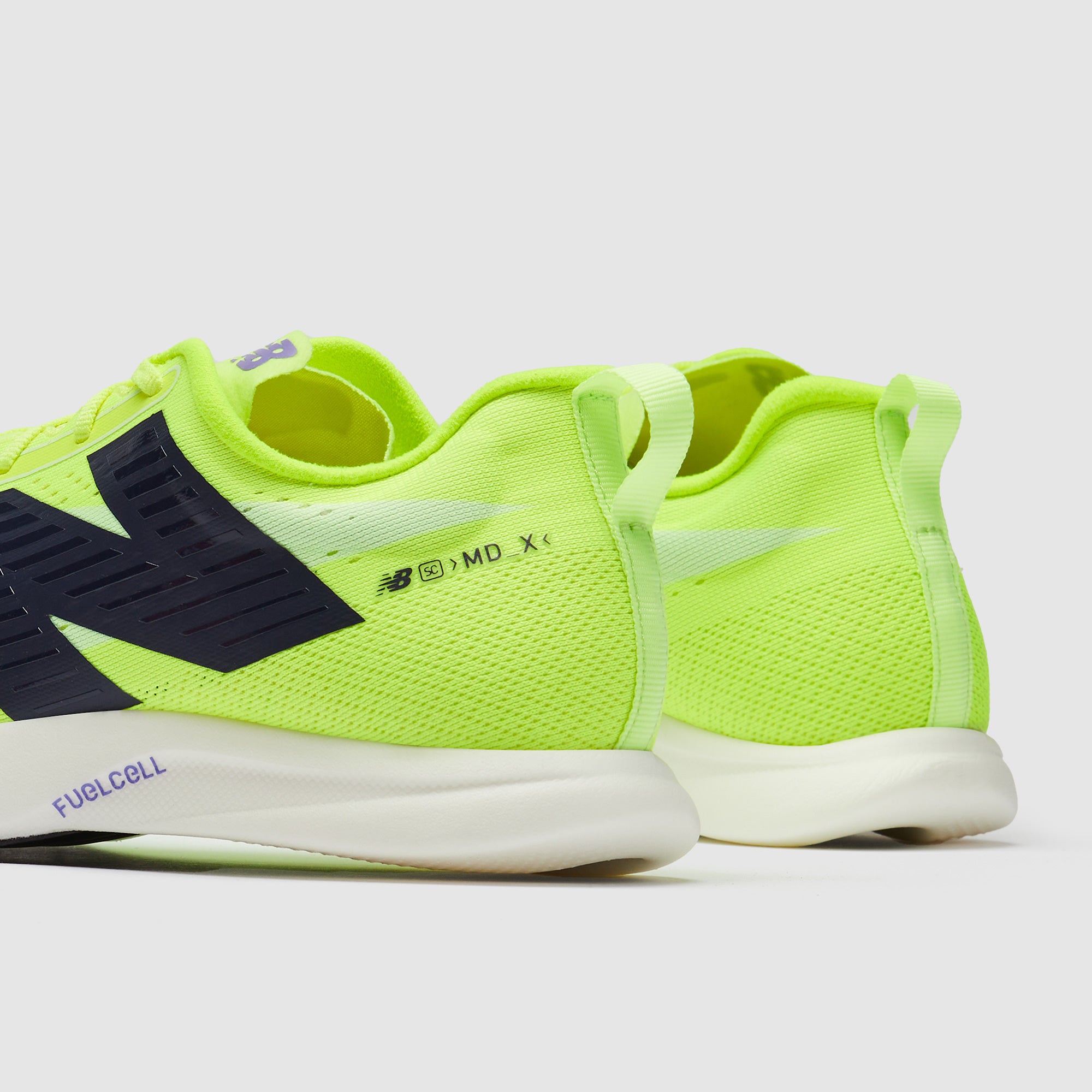 New Balance FuelCell Supercomp MD-X - Alkaline Green/Afterglow