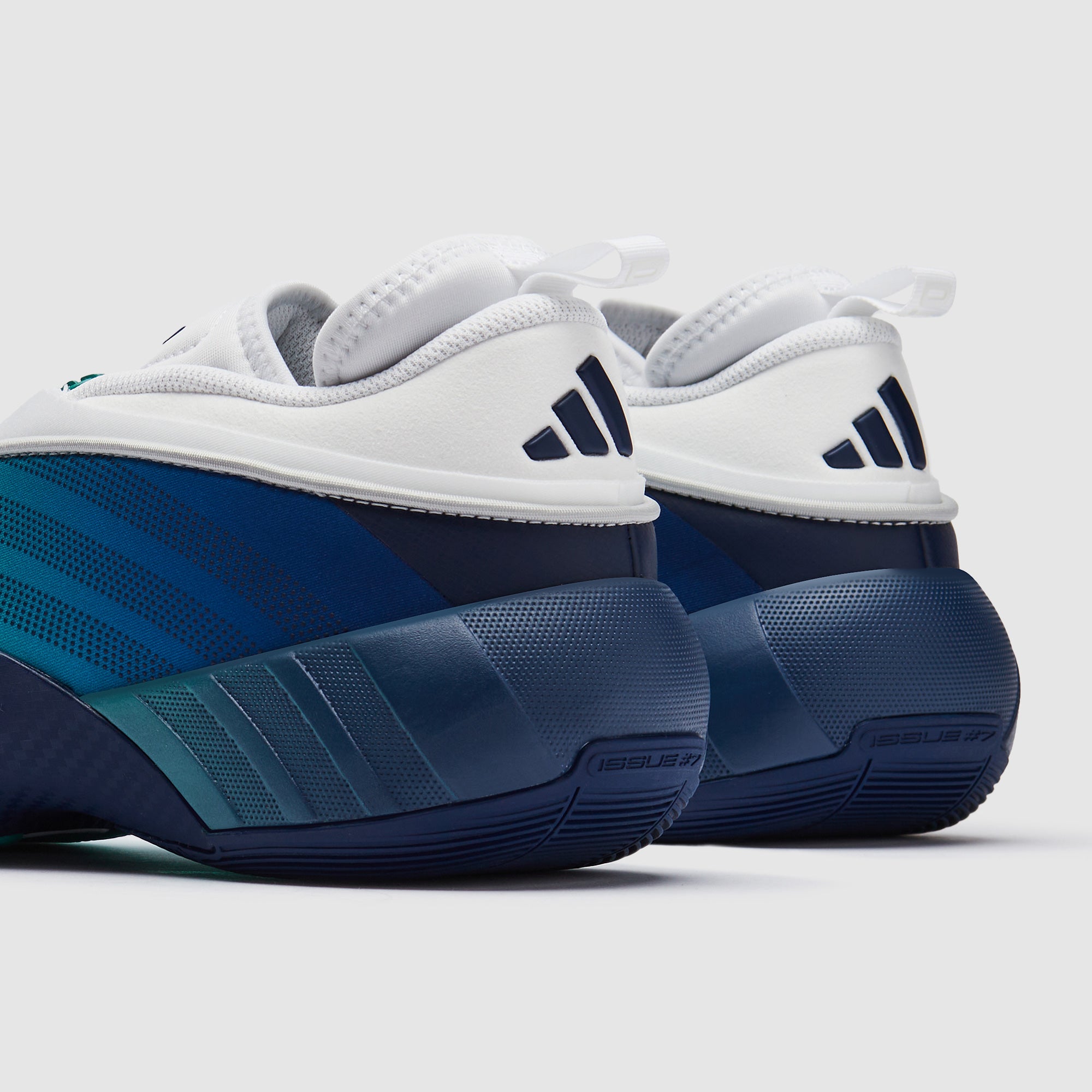 adidas D.O.N Issue 7 - Pure Teal/Ftw White/Dark Blue - Trainers