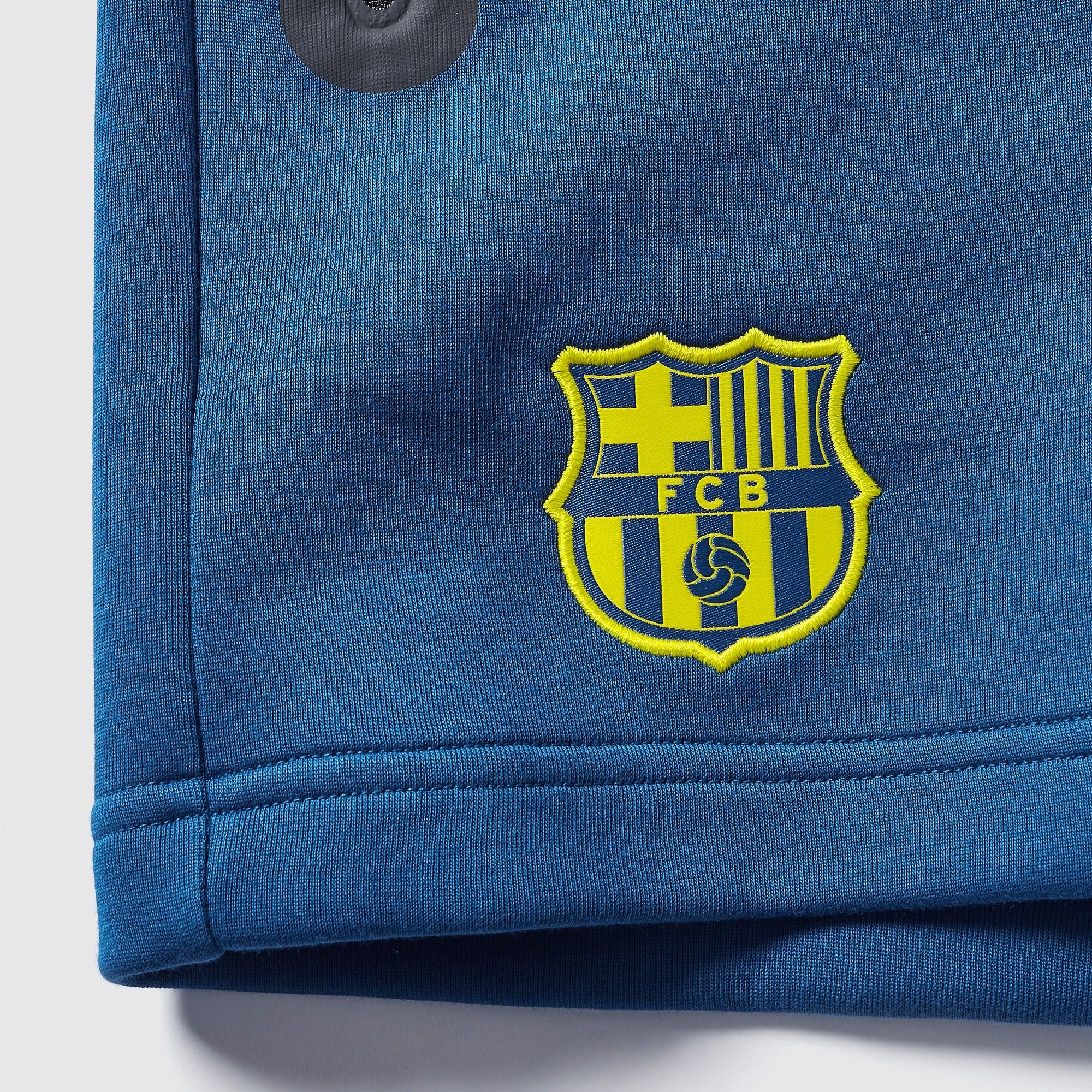 Nike FC Barcelona 25/26 NSW Tech Fleece El Classico Shorts - Gym Nike FC Barcelona 25/26 NSW Tech Fleece El Classico Shorts - Gym