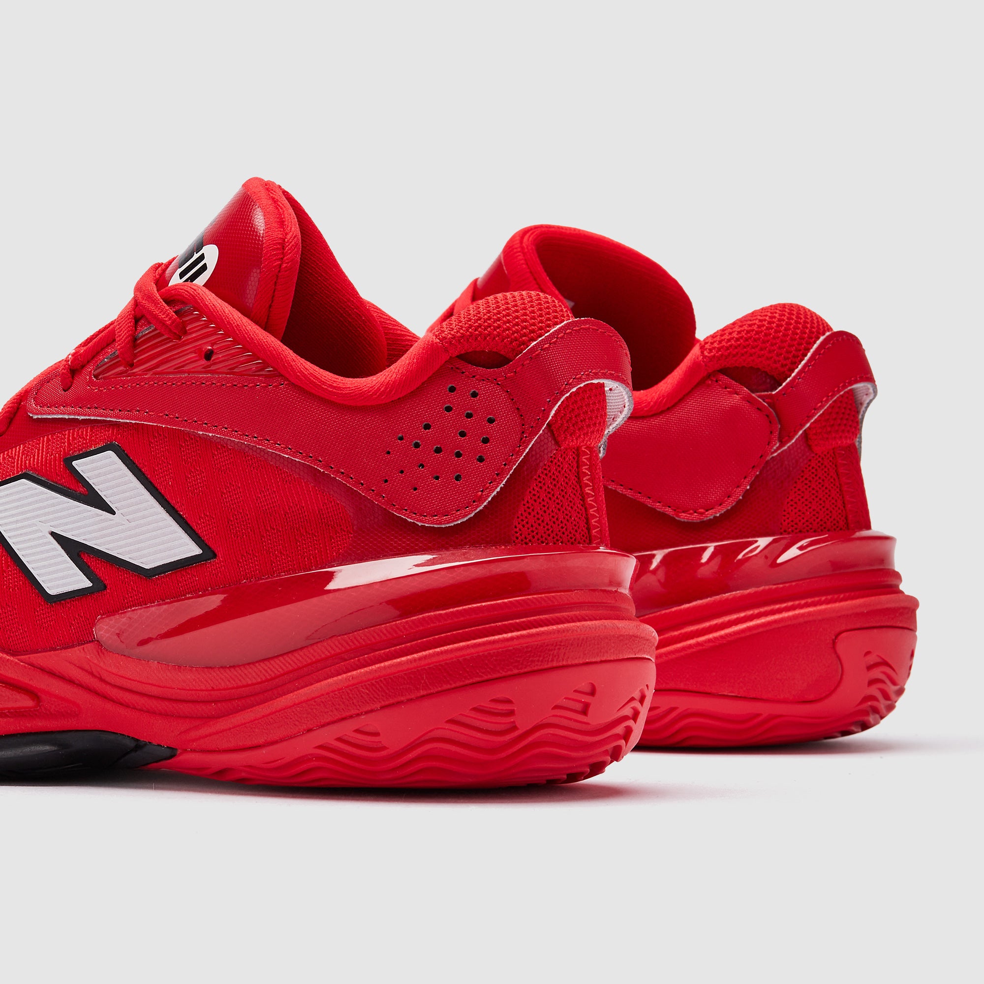 New Balance Hesi Low v2 - Black - Trainers - Mens Shoes
