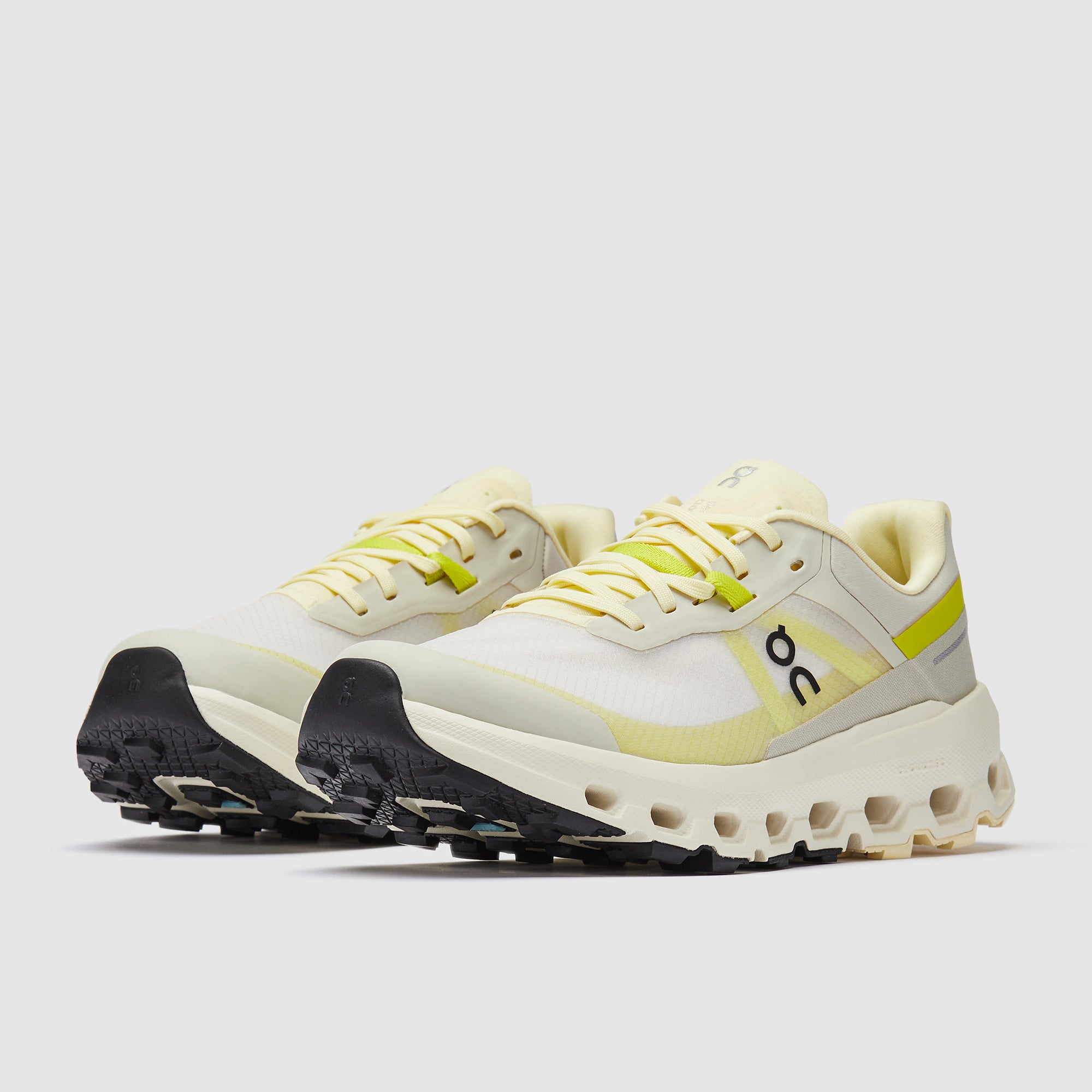 On Cloudaway 2 - Sand/Ice - Trainers - Mens Shoes