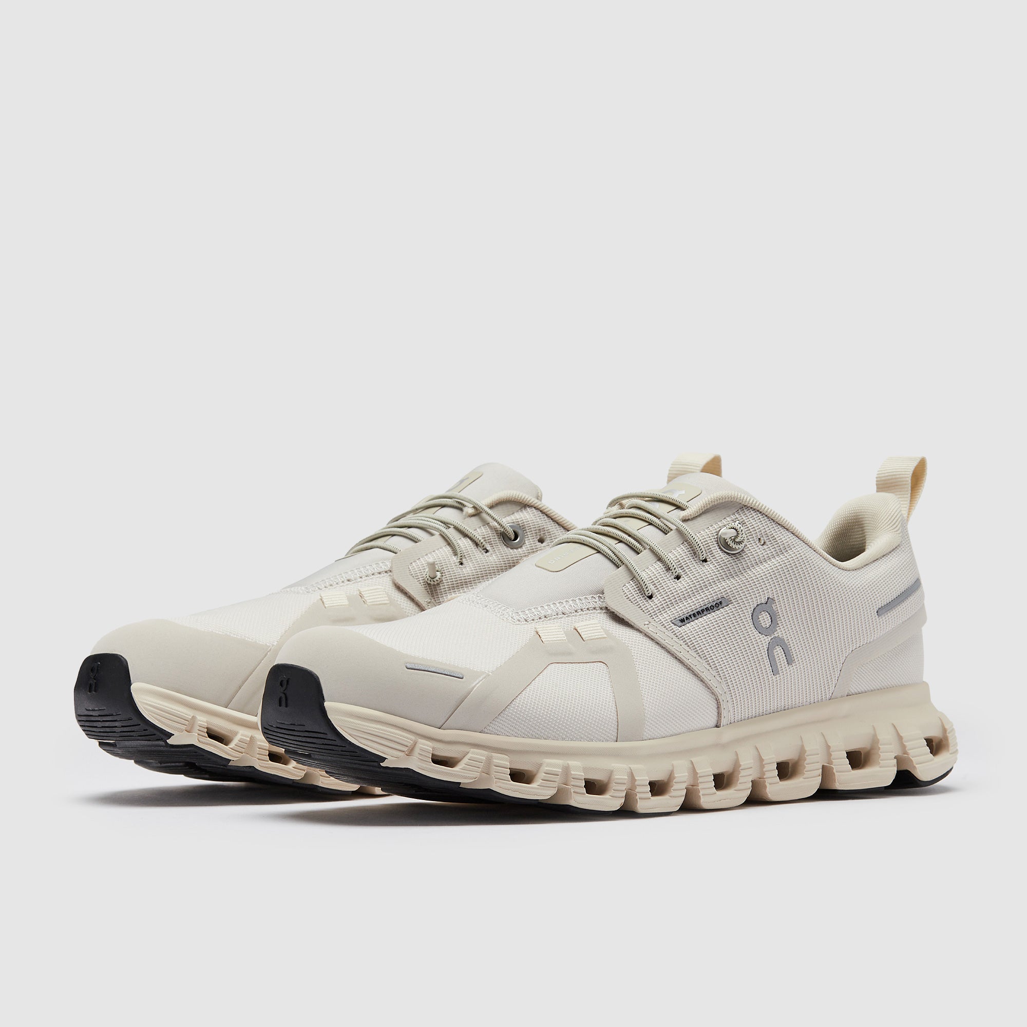 On Womens Cloud 6 WP - Pearl/Cream - Trainers - Womens Shoes