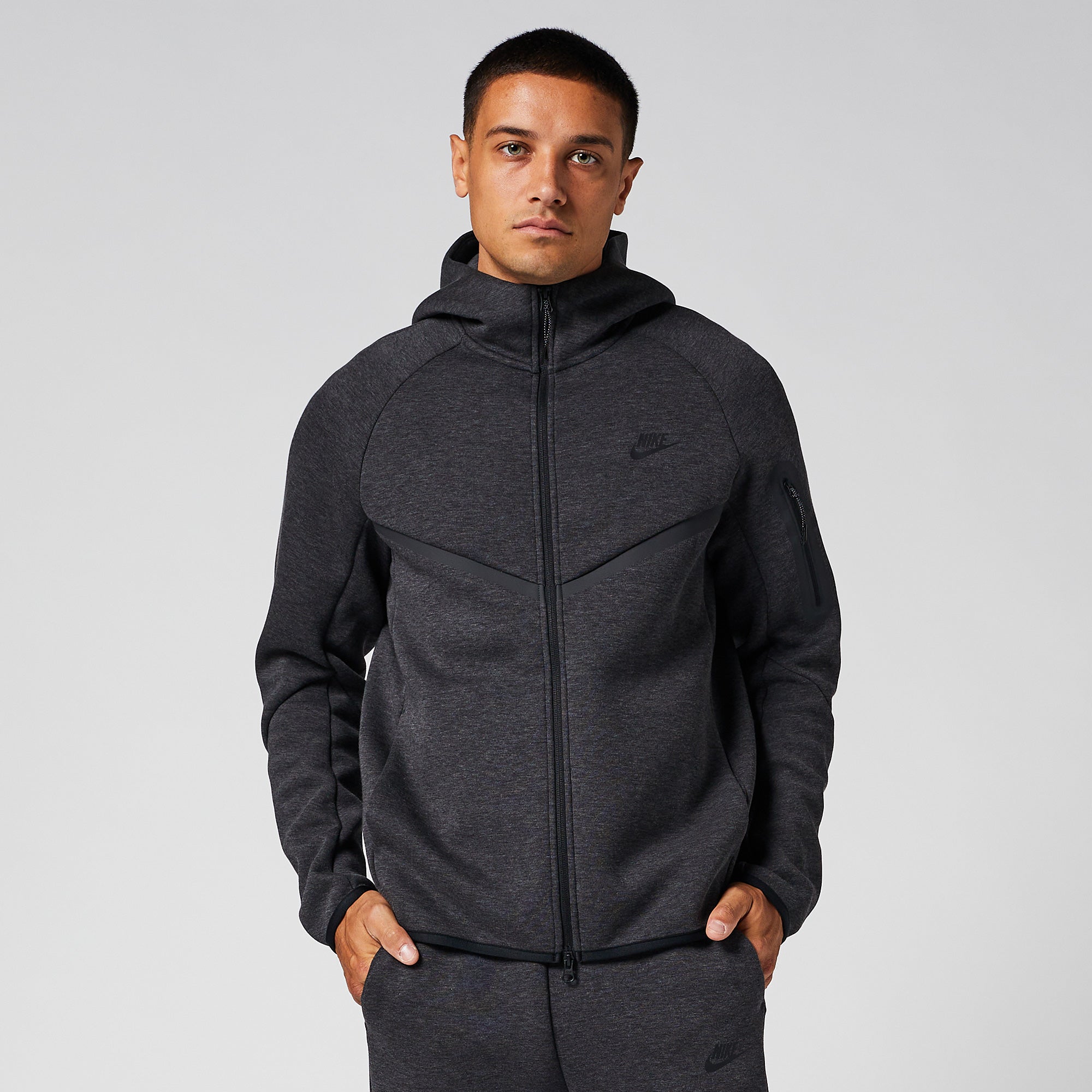 Nike Sportswear Tech Fleece Windrunner Full-Zip Jacket - Black