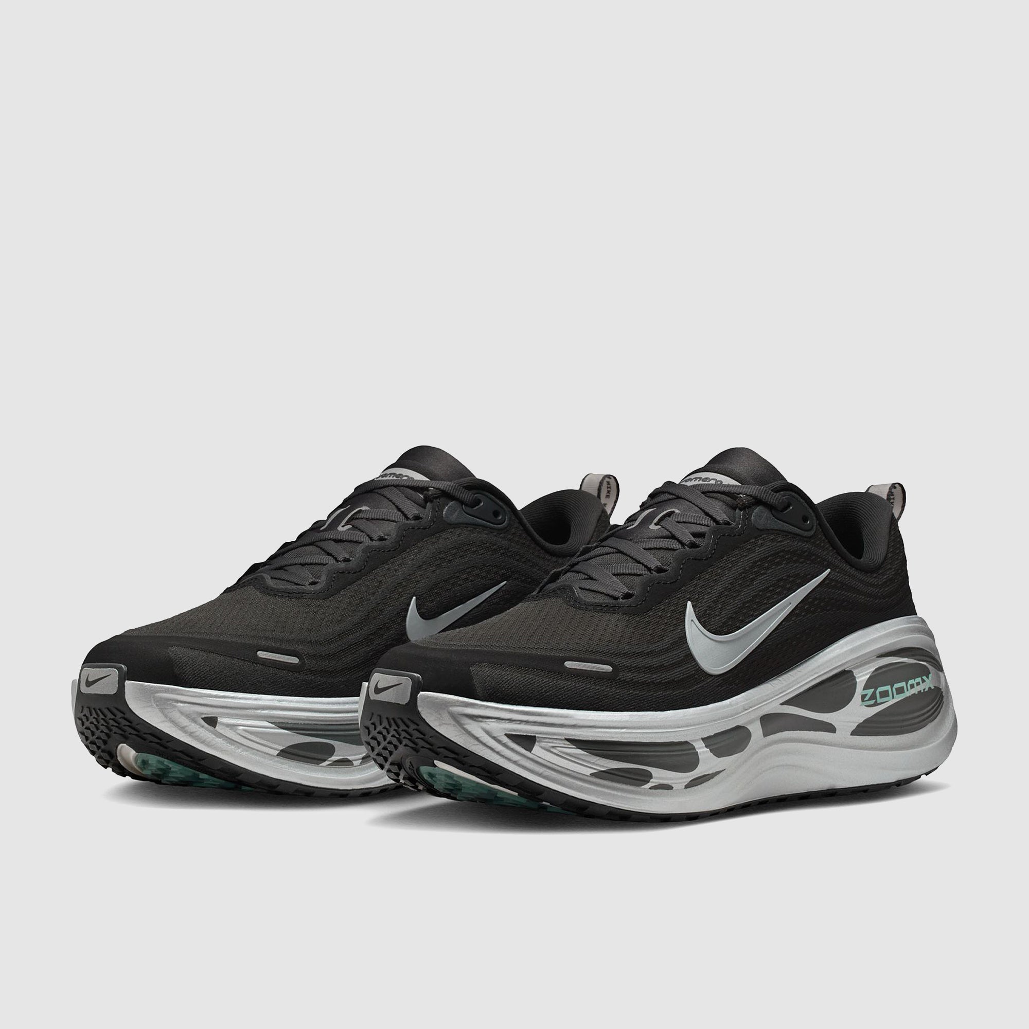 Nike Vomero Plus - Anthracite/Reflect Silver/Cannon/White - Mens Shoes