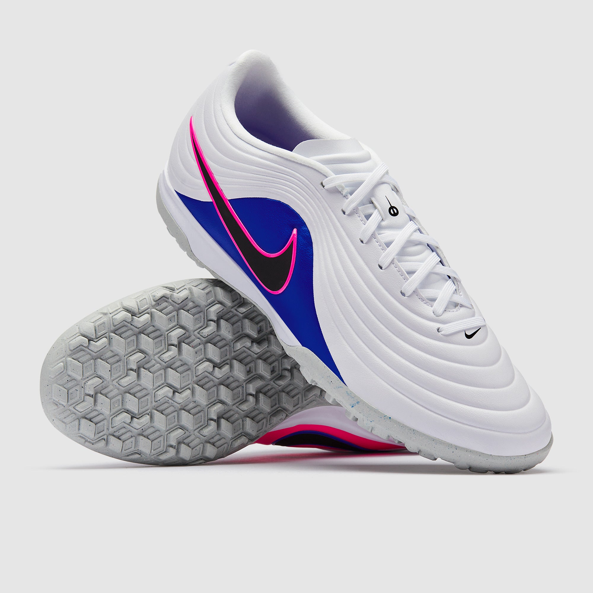 NIKE Tiempo maestroサッカーシューズ トレシュー 28cm新品 Nike Tiempo Maestro Academy Turf - White/Black/Racer Blue/Pink