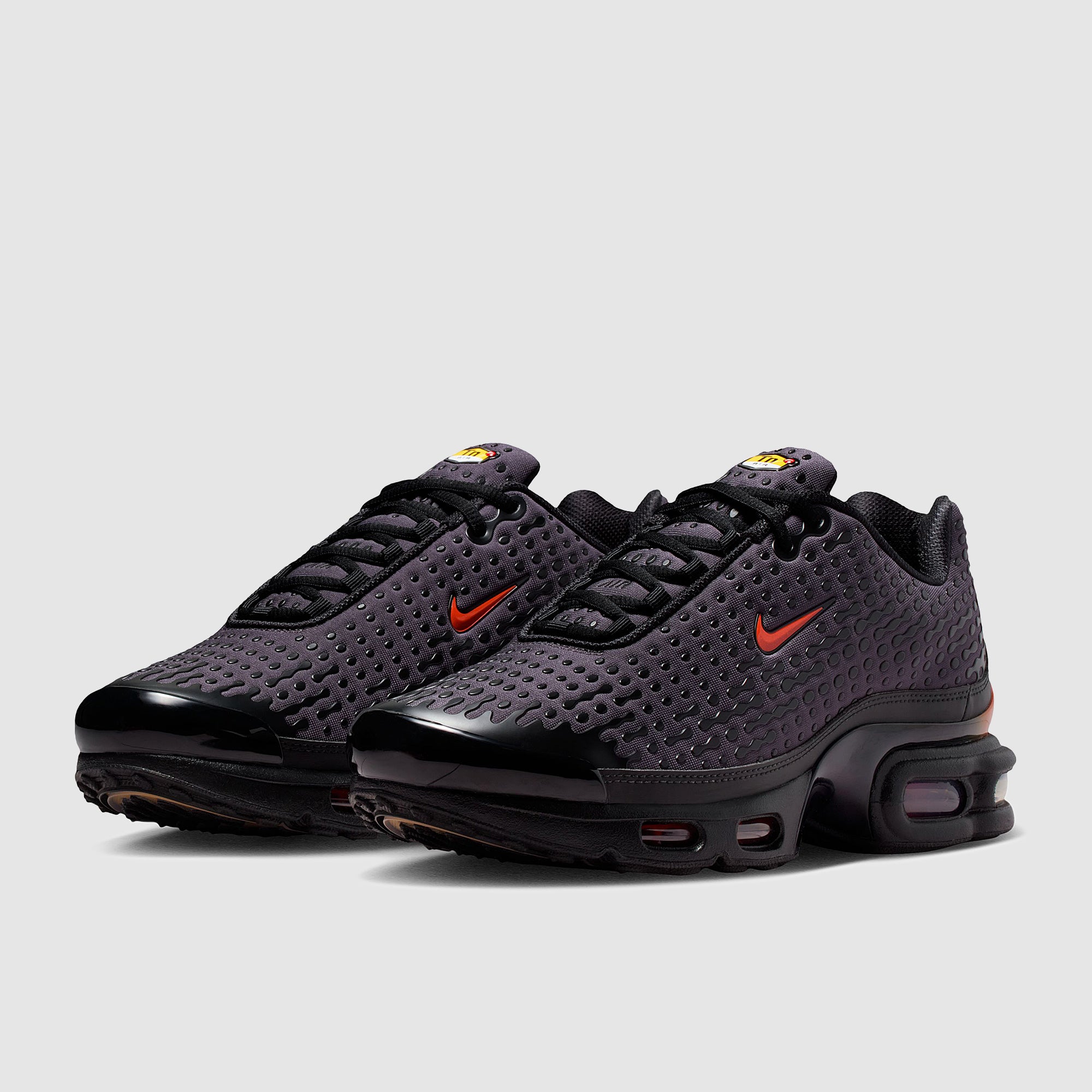 Nike Sportswear Air Max Plus Premium - Black/Laser Orange