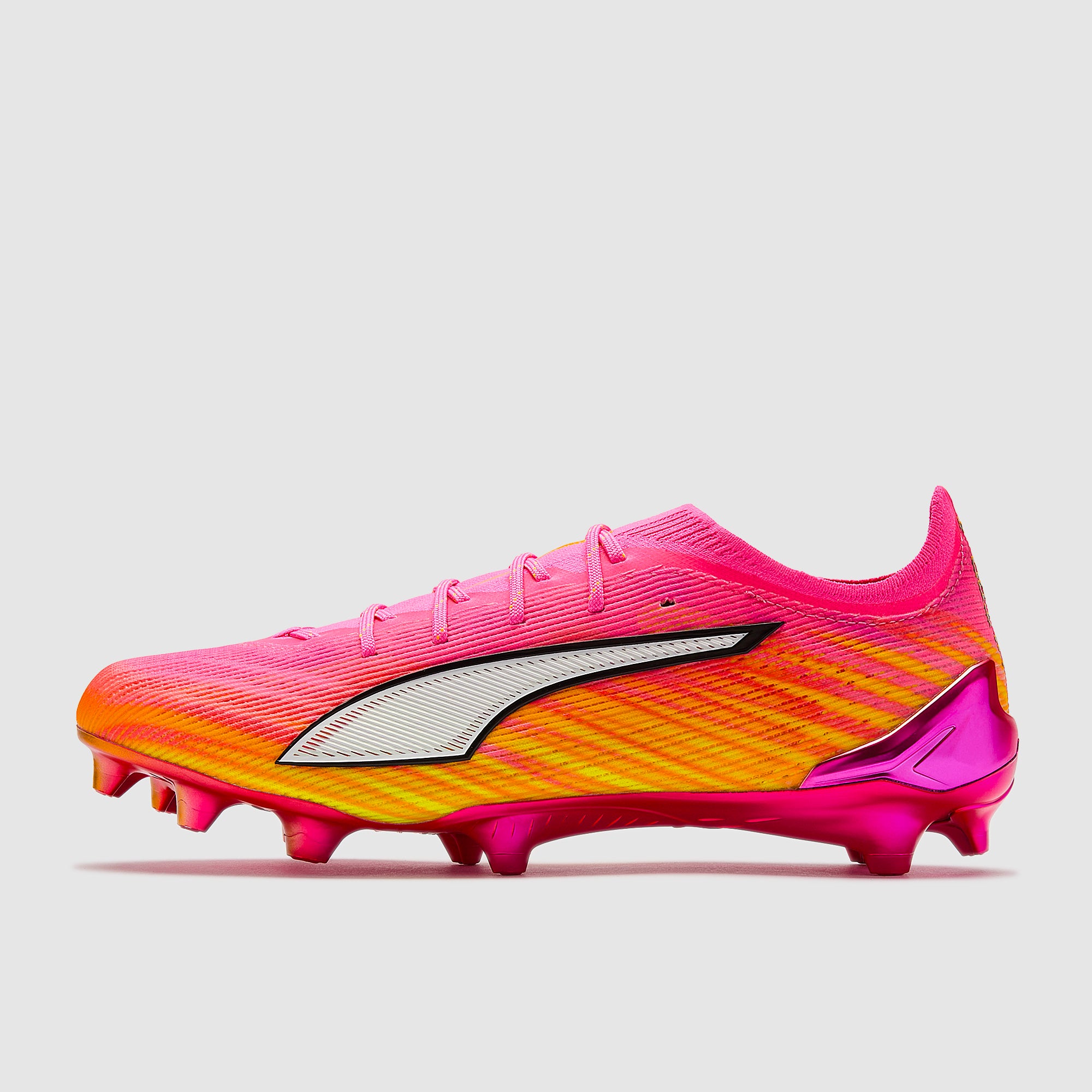 PUMA Ultra Football Boots | Pro:Direct Soccer