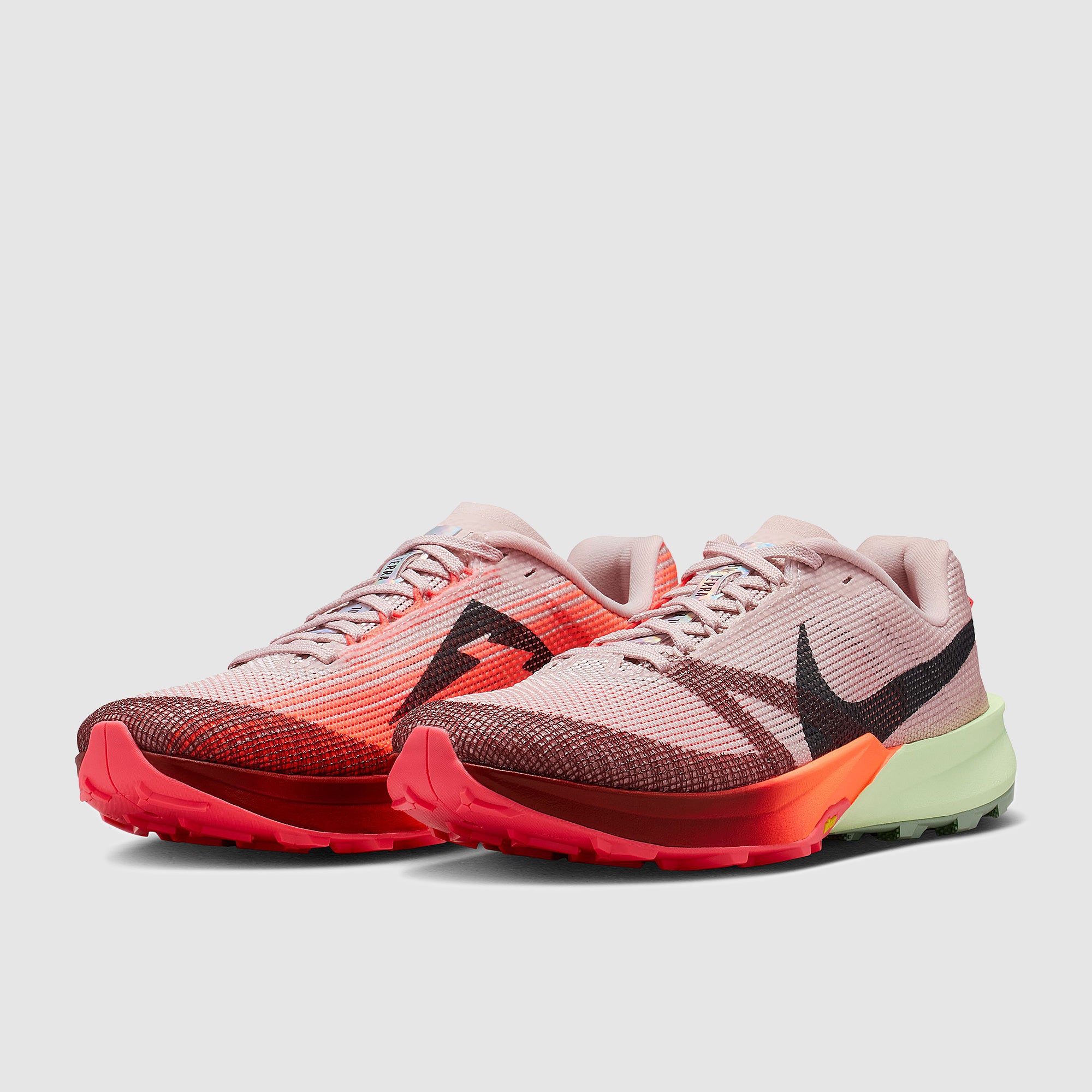 Nike Terra Kiger 10 - Mtlc Platinum/Midnight Navy/Sapphire/Glacier