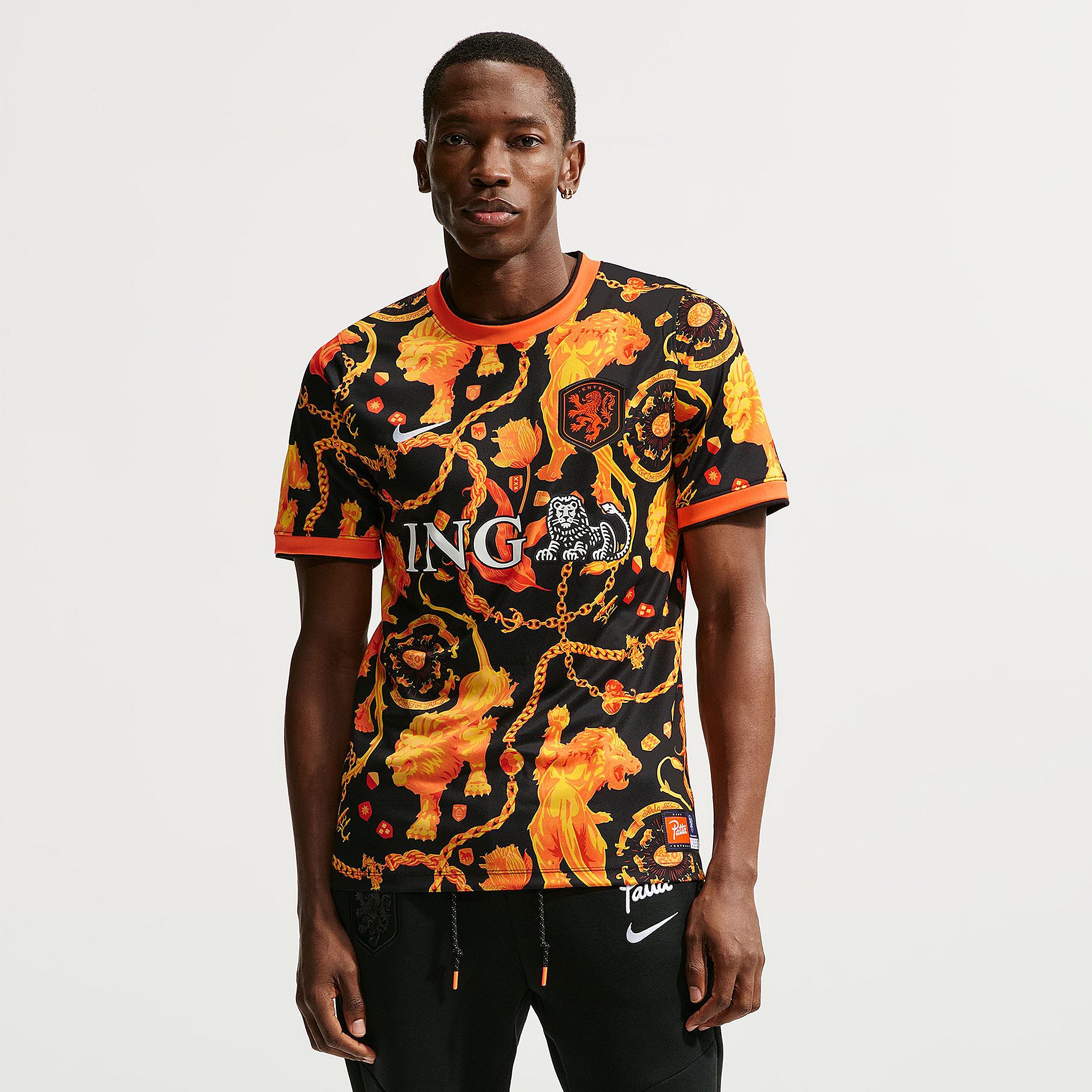 Nike Netherlands 2026 Kids Dri-FIT Stadium Home Shirt - Hyper