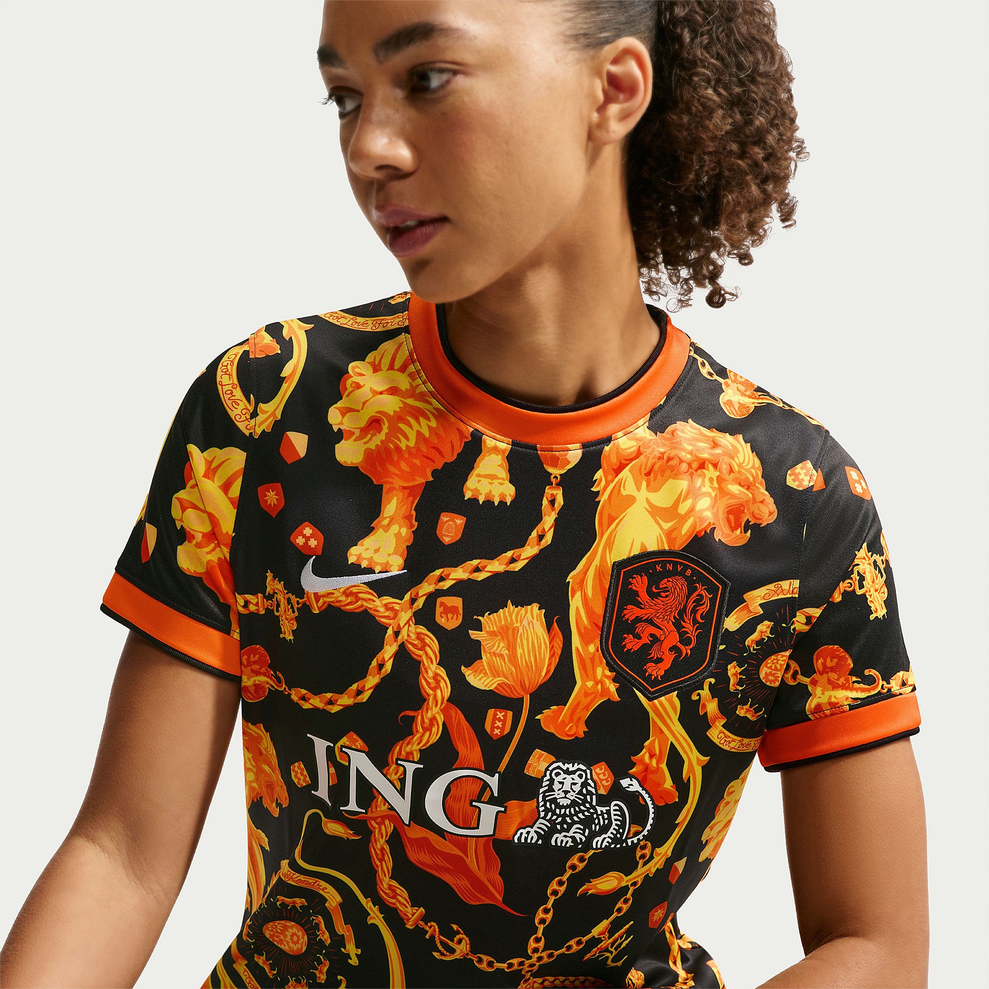 Nike Netherlands 2026 Womens Dri-FIT Pre-Match Shirt - Black/White