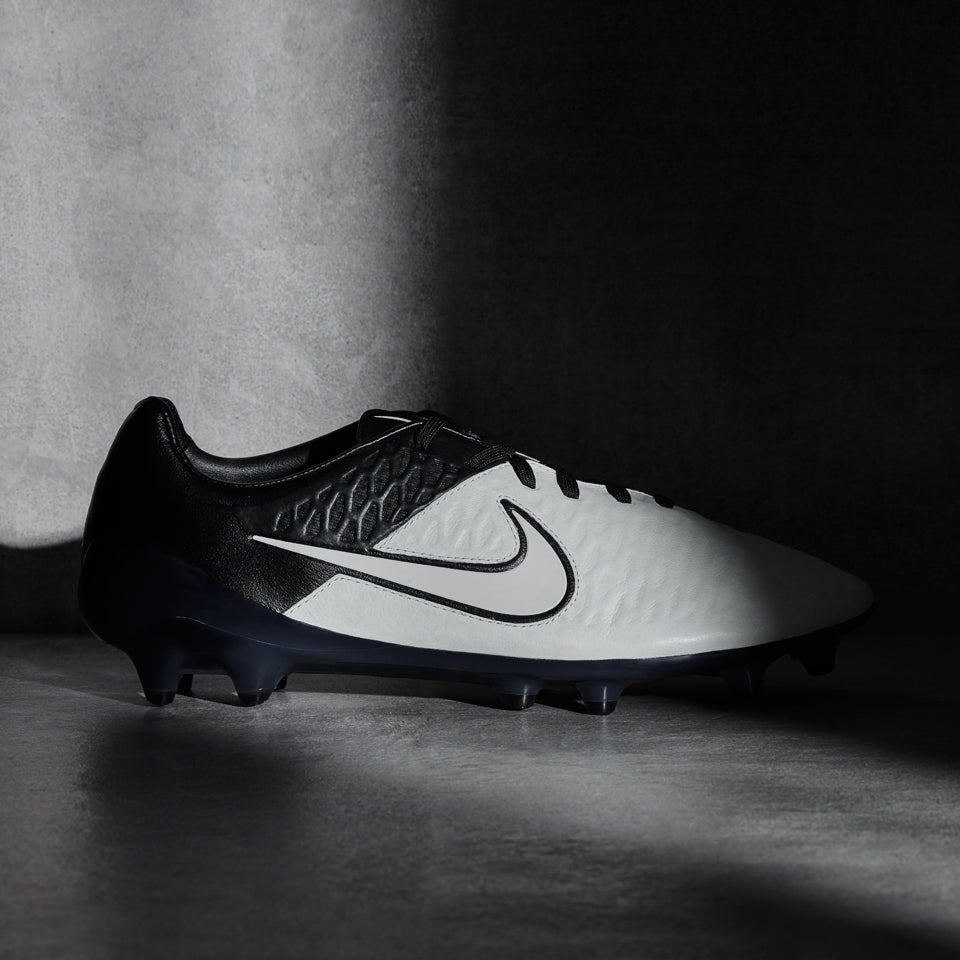 Nike Magista Opus Leather FG