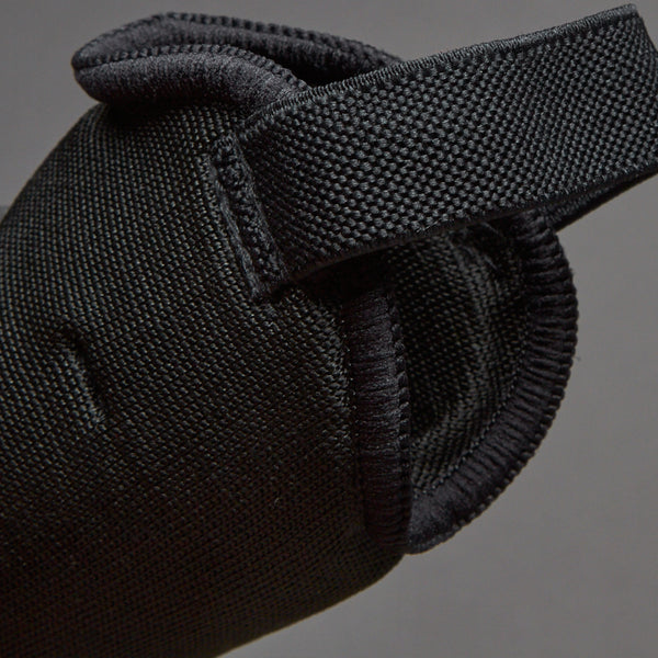 Nike Youths Charge Guard
