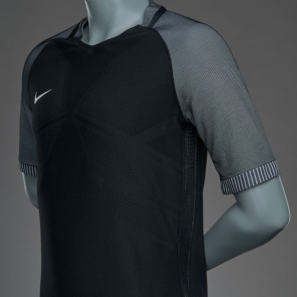 Nike Kids Strike SS Top