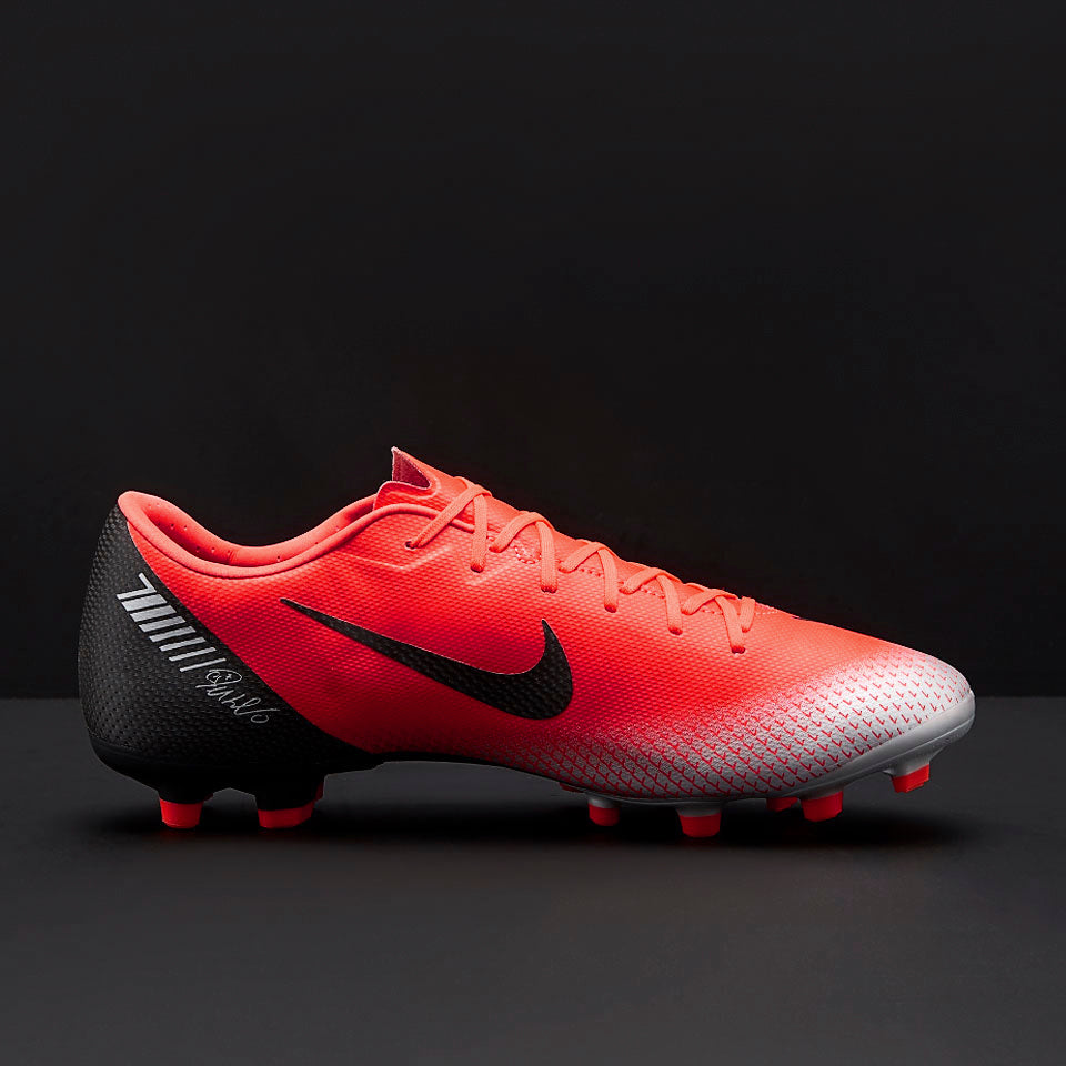 Nike Mercurial Vapor XII Academy CR7 FG/MG - Mens Boots - Firm