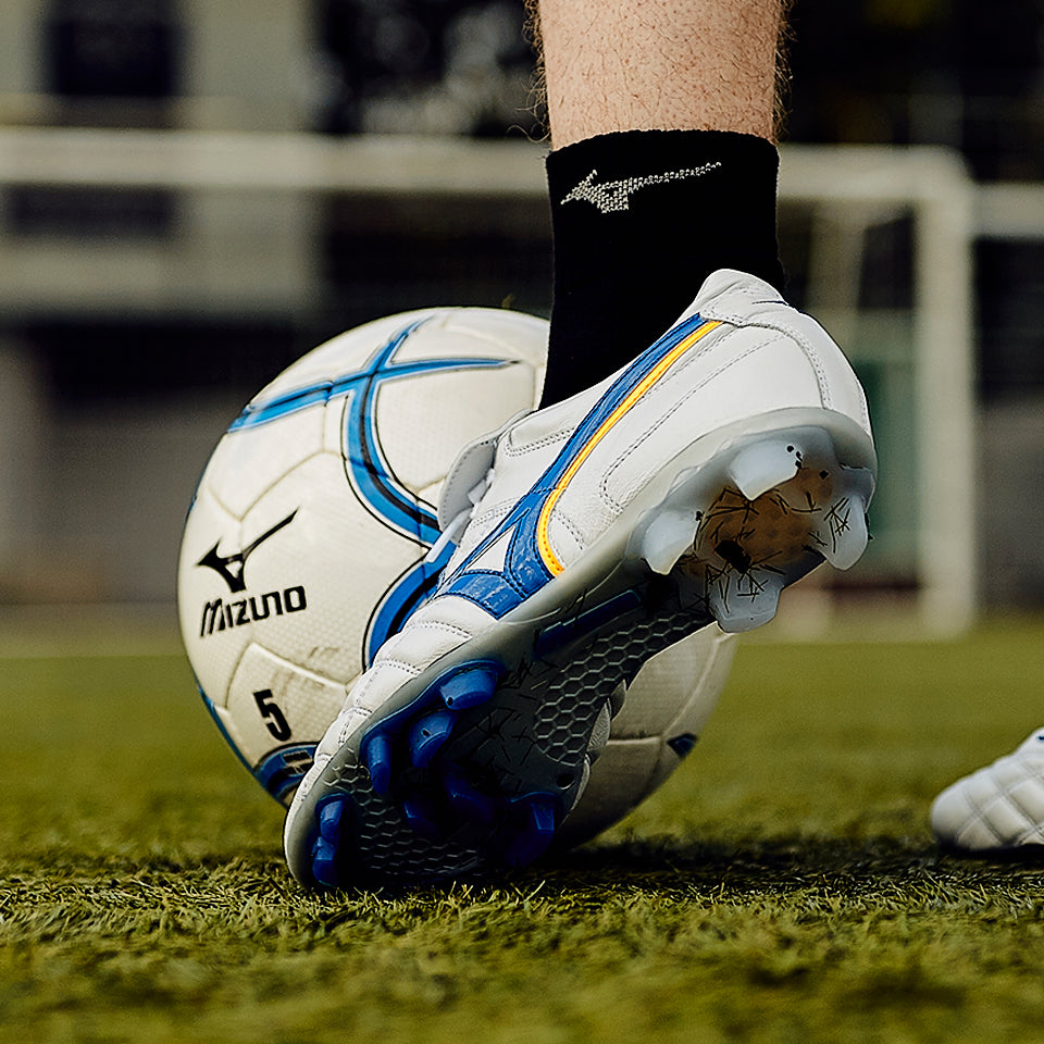 Mizuno Wave Cup Legend FG - White/Wave Cup Blue/Cyber Yellow