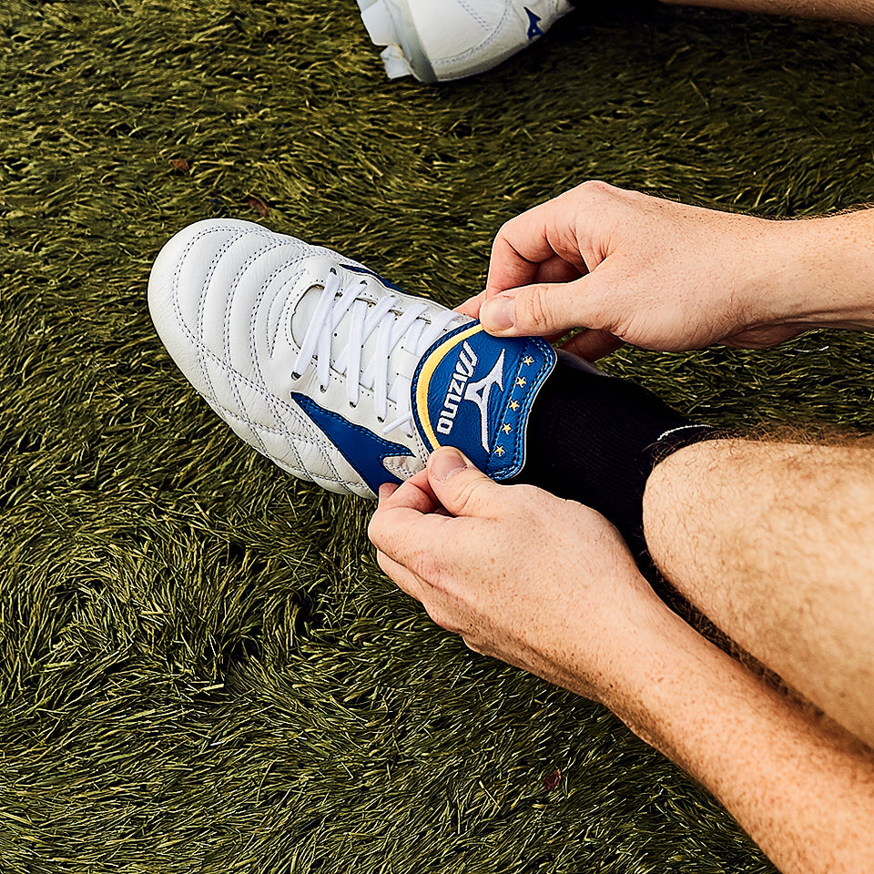 Mizuno Wave Cup Legend FG - White/Wave Cup Blue/Cyber Yellow