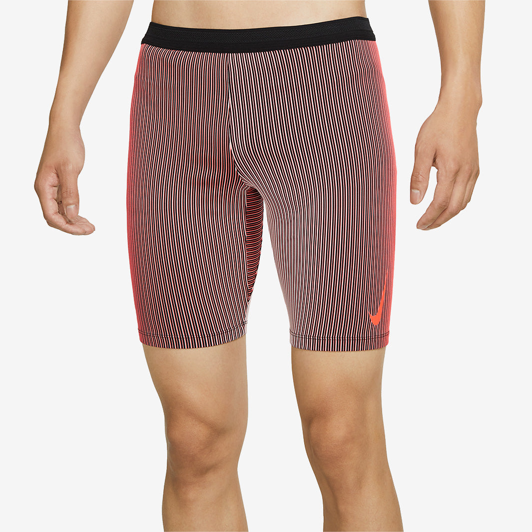 Nike AeroSwift Half Tight - Black/Bright Crimson/Bright Crimson