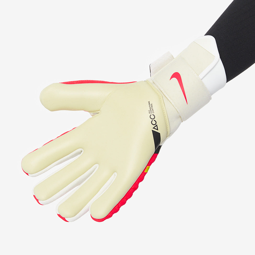 Nike Phantom Elite GK Gloves