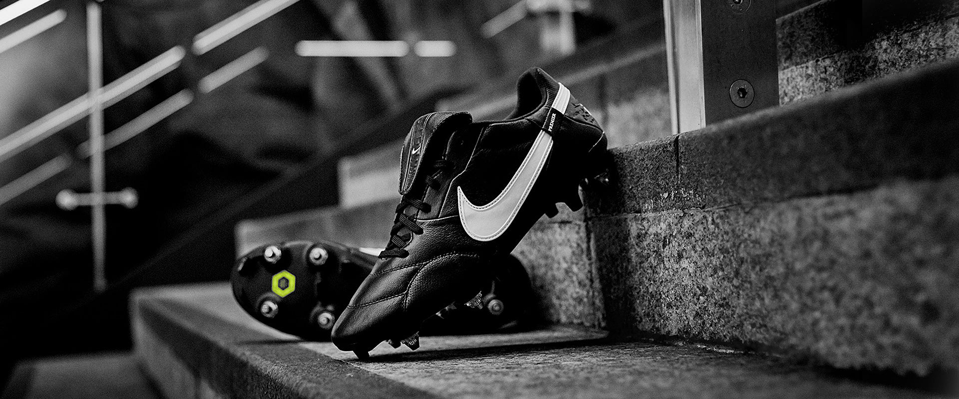 Nike The Premier III SG-PRO AC - Black/White - Mens Boots