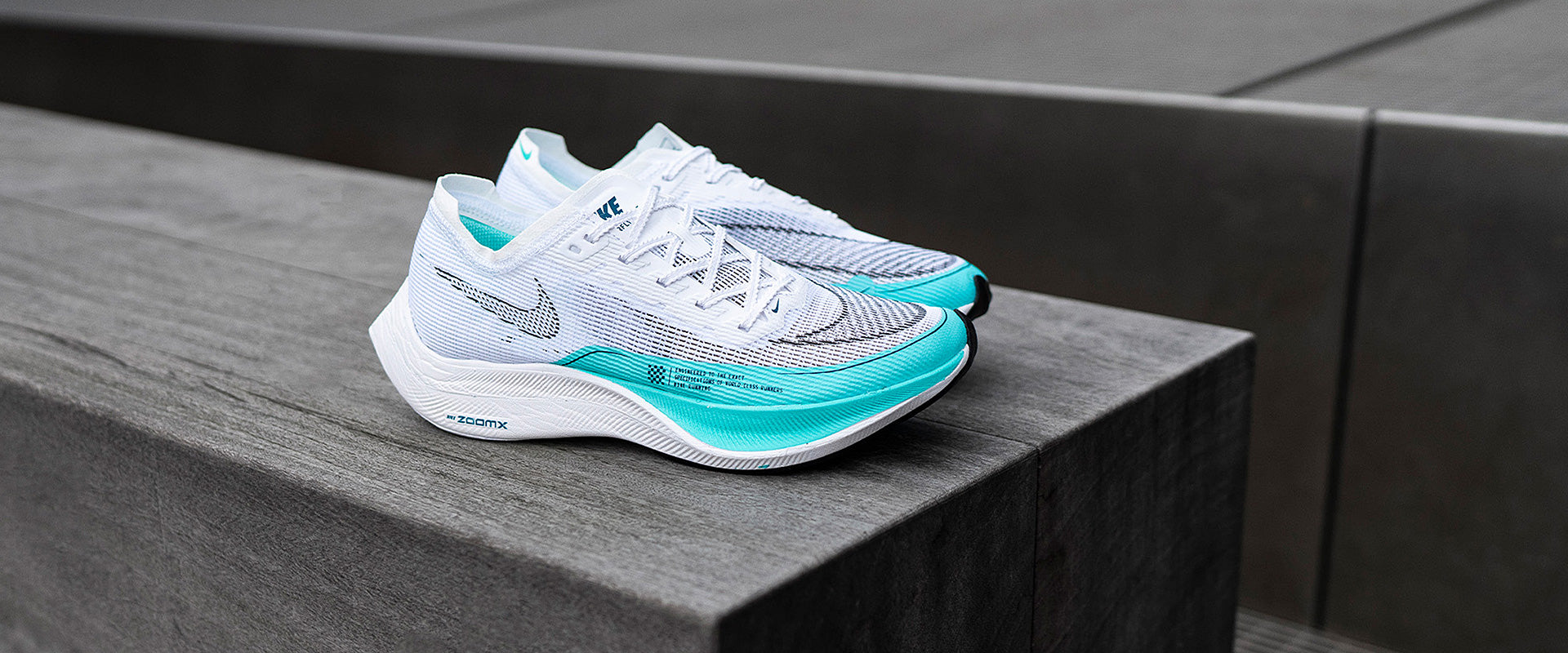 Nike Womens ZoomX Vaporfly Next Percent 2 - White/Black-Aurora