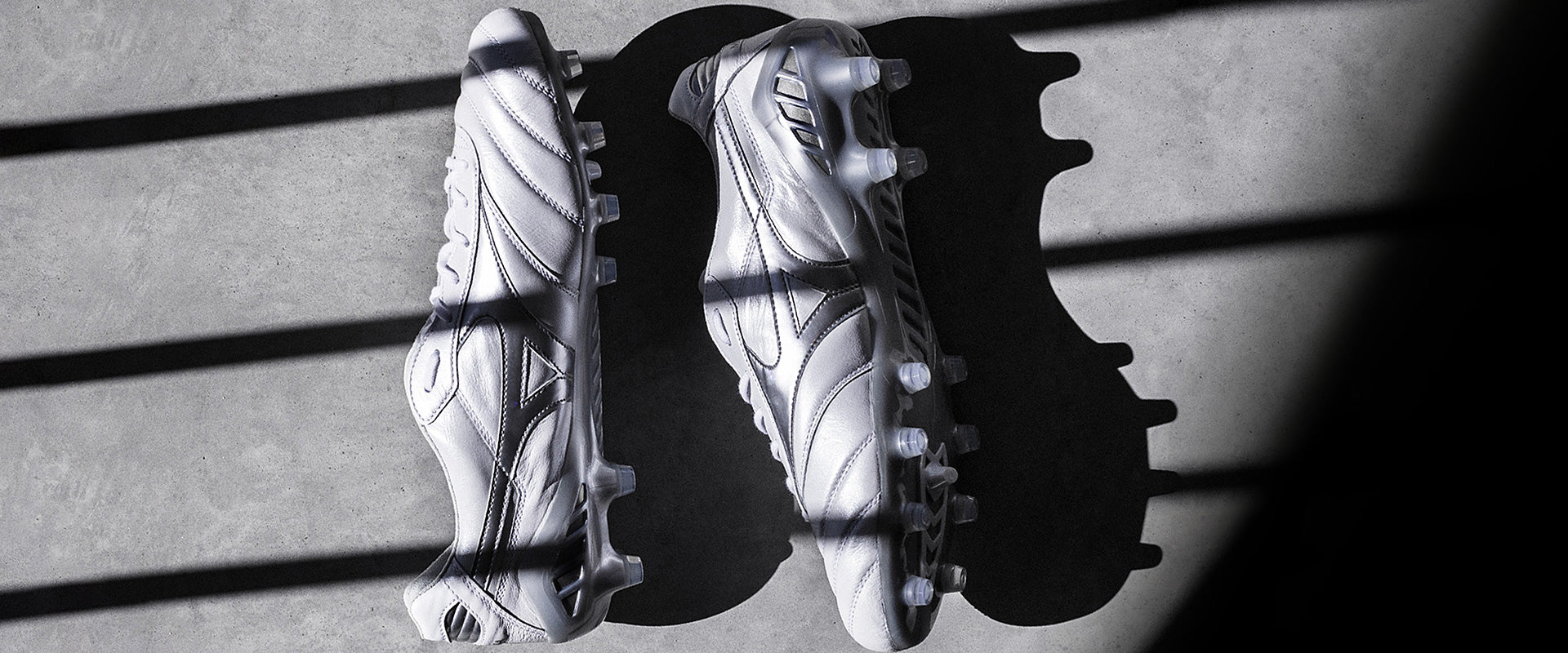 Mizuno Morelia DNA Japan FG- White/Galaxy Silver - Mens Boots