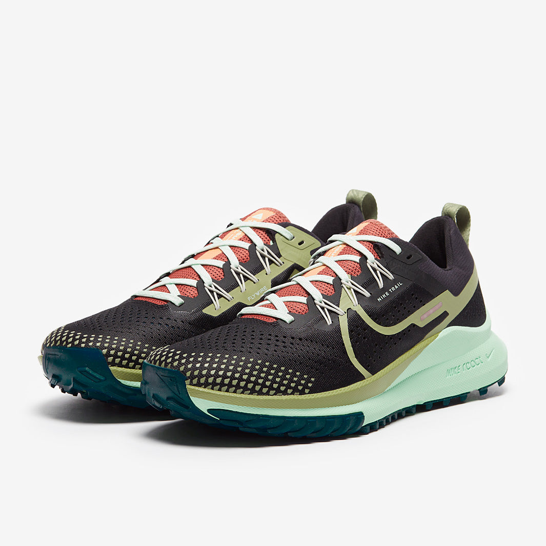 Nike React Pegasus Trail 4 - Black/Alligator-Canyon Rust-Mint Foam