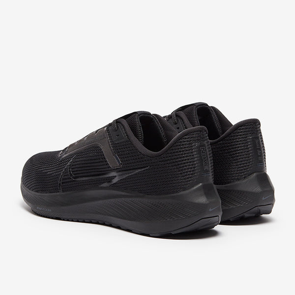 Nike Pegasus 40
