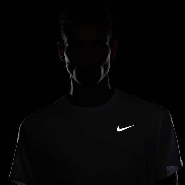 Nike Dri-FIT UV Miler T-Shirt
