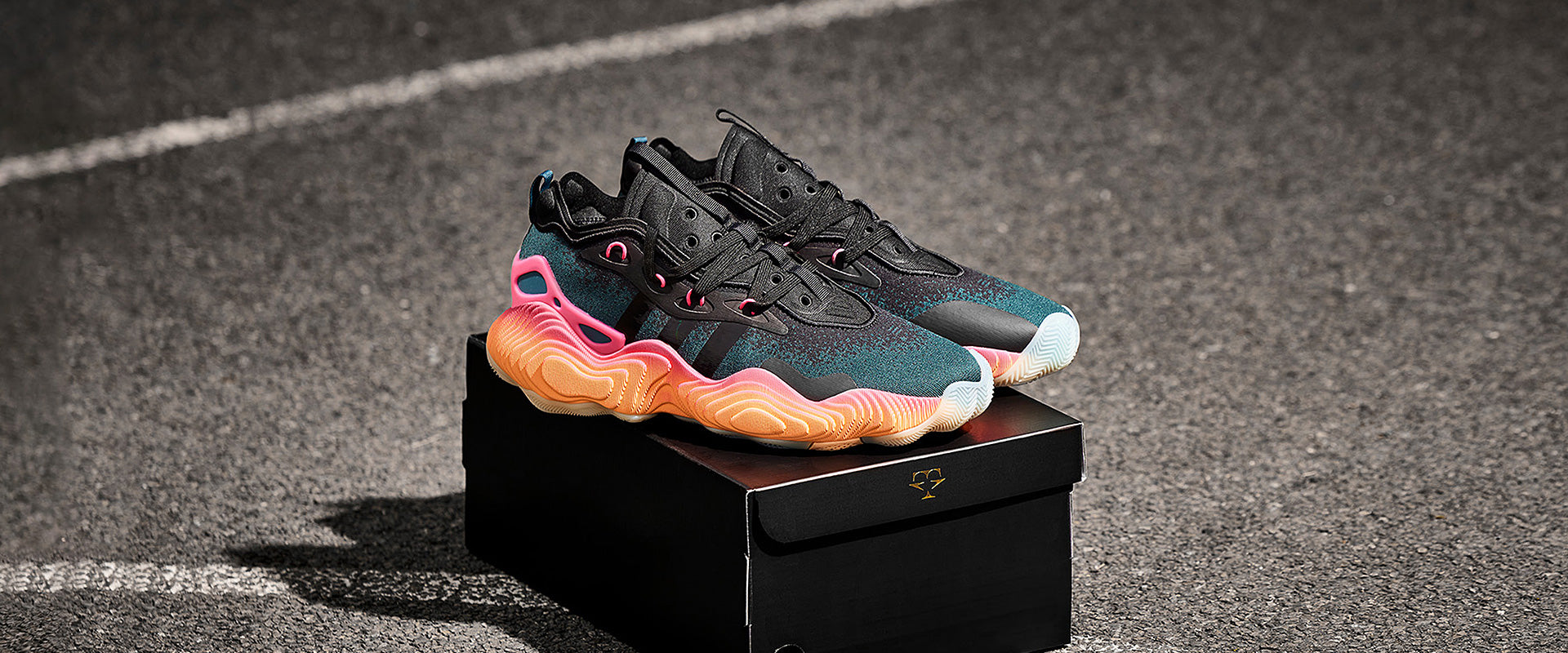 処分価格TRAE YOUNG 3 28.0㎝ adidas Trae Young 3 - Arctic Night/Core Black/Acid Orange - Mens Shoes