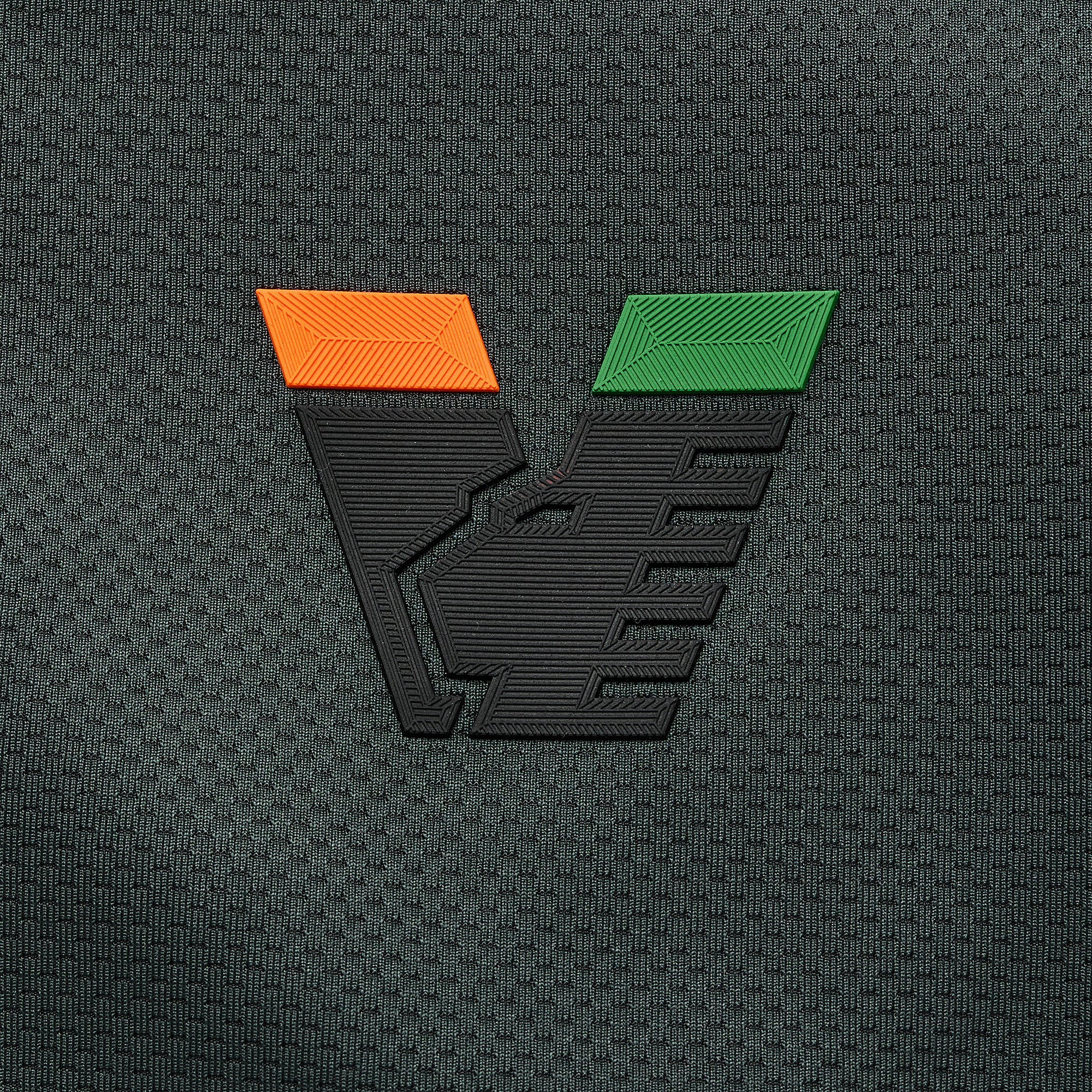 GALLERY_3